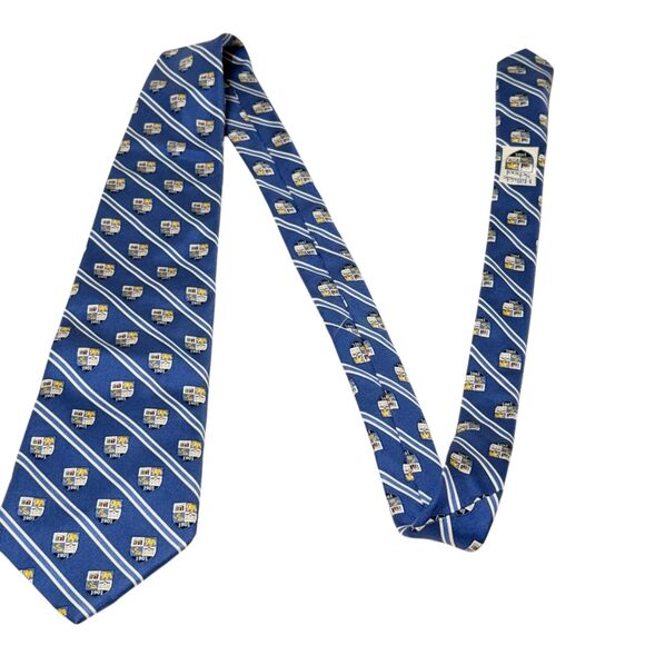 Vineyard Vines Striped 100% Silk Ties for Men for sale | eBay Vineyard Vines Custom Collection Hillside School 1901 Tie Blue w Crest & Stripe